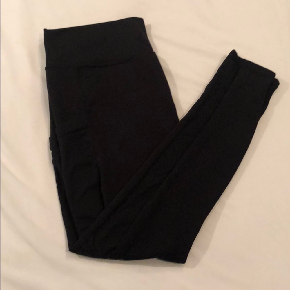Black Fabletics Mila Leggings with Pockets Size XL